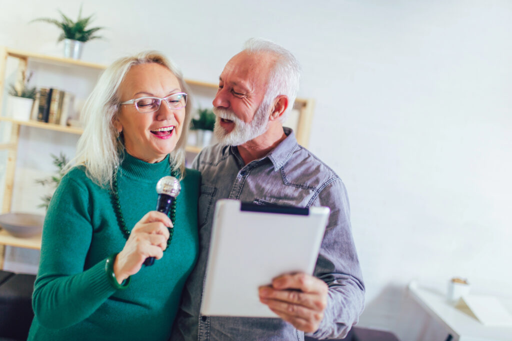 18 fun holiday activity ideas for seniors to celebrate the season 1